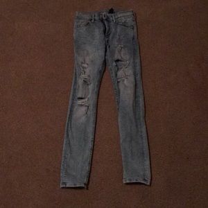 Men’s H&M Vintage Wash Distressed Skinny Jeans